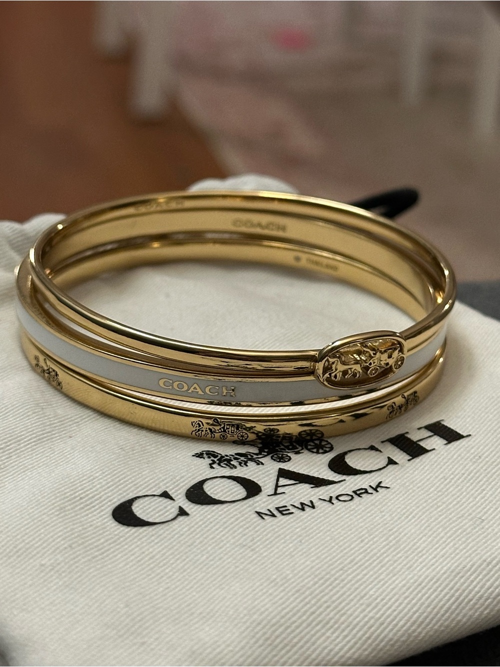 Coach Horse and Carriage Logo Stackable Bangle Set in Gold and White C9244 - Picture 4 of 7
